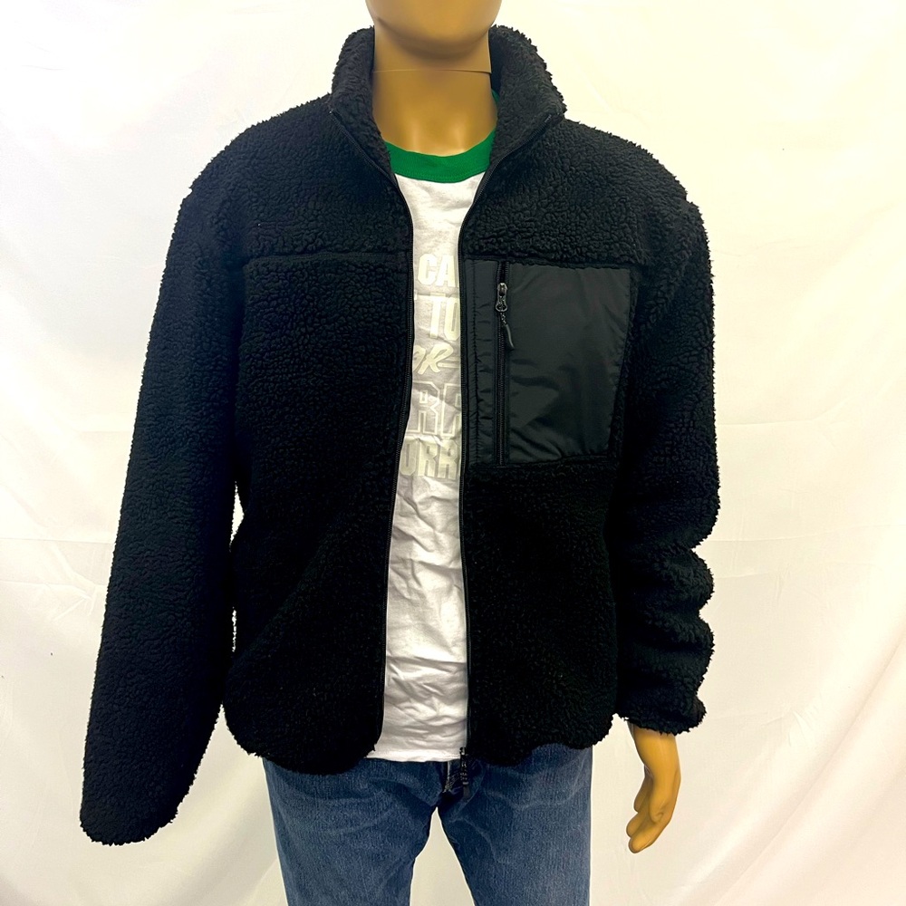 Men’s Sherpa jacket size medium